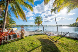 19220 SW 88th Ct, Cutler Bay, FL 33157, Sold 01/28/25