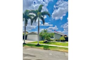 5219 NW 99th Ave, Sunrise, FL 33351, Sold 07/26/24