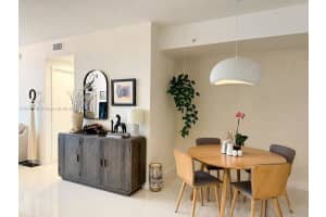 7751 NW 107th Ave Apt 302, Doral, FL 33178, Sold 06/10/24