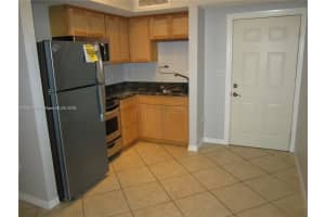 2630 SW 28th St APT 20, Miami, FL 33133, Sold 03/03/25