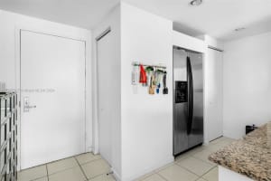 325 S Biscayne Blvd #3320, Miami, FL 33131, Sold 07/11/24
