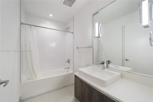 455 NE 39th St #206, Miami, FL 33137, Sold 07/25/24