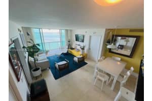 1800 N Bayshore Dr APT 1703, Miami, FL 33132, Sold 07/12/24