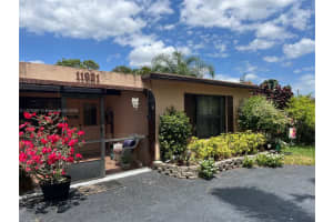 11921 NW 29th St, Sunrise, FL 33323, Sold 07/31/24