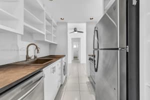 8040 Tatum Waterway Dr APT 6, Miami Beach, FL 33141, Sold 02/14/25