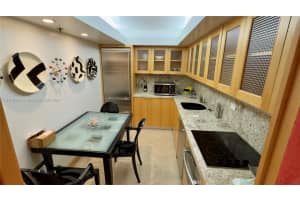 20225 NE 34th Ct APT 1716, Aventura, FL 33180, Sold 06/12/24