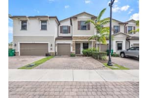 5856 Clydesdale Ct, Davie, FL 33314, Sold 06/07/24