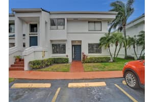 21300 San Simeon Way APT M9, Miami, FL 33179, Sold 08/13/24