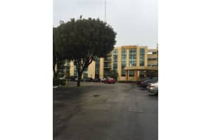 11750 SW 18th St Apt 428-1, Miami, FL 33175, Sold 12/09/24