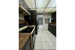 11750 SW 18th St Apt 428-1, Miami, FL 33175, Sold 12/09/24