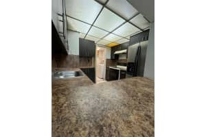 11750 SW 18th St Apt 428-1, Miami, FL 33175, Sold 12/09/24