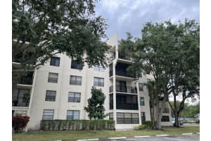 6190 Woodlands Blvd APT 509, Tamarac, FL 33319, Sold 07/12/24