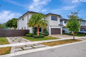 8981 NW 161st Terrace, Miami Lakes, FL 33018, Sold 09/10/24