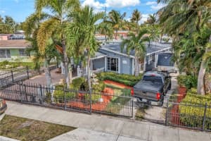 621 SE 3rd Pl, Hialeah, FL 33010, Sold 10/28/24