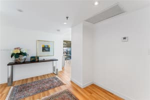 9 Island Ave APT 1508, Miami Beach, FL 33139, Sold 09/19/24