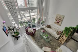 Vizcayne, 244 Biscayne Blvd APT 646, Miami, FL 33132, Sold 08/20/24
