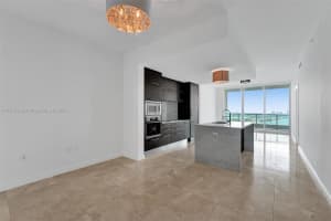 900 Biscayne Bay, 900 Biscayne Blvd APT 3204, Miami, FL 33132, Sold 09/20/24