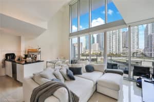 92 SW 3rd St APT 710, Miami, FL 33130, Sold 07/02/24