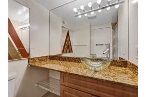 2500 Parkview Dr APT 2307, Hallandale Beach, FL 33009, Sold 08/01/24