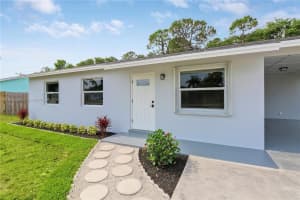 1014 Mohican Blvd, Jupiter, FL 33458, Sold 06/17/24