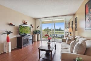 8900 Washington St APT 311, Pembroke Pines, FL 33025, Sold 05/31/24