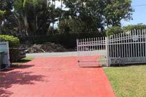 18045 SW 174th St, Miami, FL 33187, Sold 11/15/24