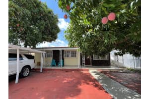 334 W 14th St, Hialeah, FL 33010, Sold 04/04/25