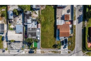 2886 Nw 98 St Miami, FL 33147 - MLS#A11576564