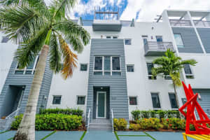 9137 NW 33rd St, Doral, FL 33172, Sold 06/20/24