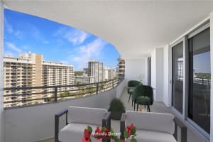 5555 Collins Ave #15t, Miami, FL 33140, Sold 06/07/24