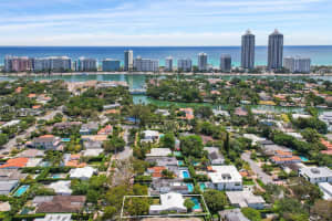 554 W 50th St, Miami Beach, FL 33140, Sold 08/05/24