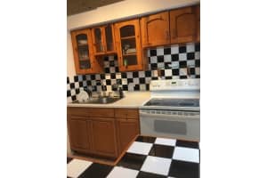 4720 Pine Tree Dr APT 17, Miami Beach, FL 33140, - MLS#A11576811
