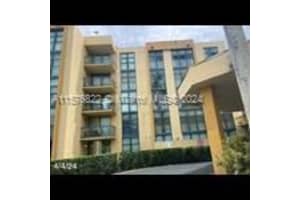 11790 SW 18th St Apt 305-3, Miami, FL 33175, Sold 10/03/24