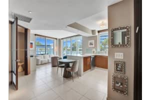 10 Venetian Way APT 405, Miami Beach, FL 33139, Sold 03/31/25