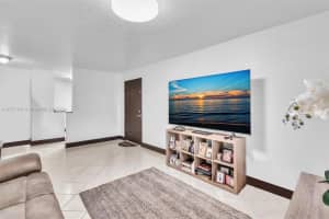2802 NW 55th Ave #2b, Lauderhill, FL 33313, Sold 08/08/24