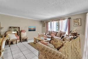 4230 NW 21st St APT 231, Lauderhill, FL 33313, Sold 08/22/24