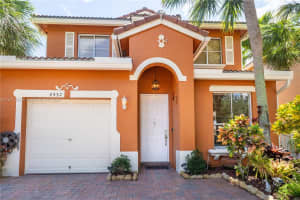4332 Lake Tahoe Cir, West Palm Beach, FL 33409, Sold 06/21/24