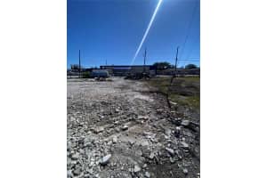 280 NW 79th St, Miami, FL 33150, Sold 12/26/24