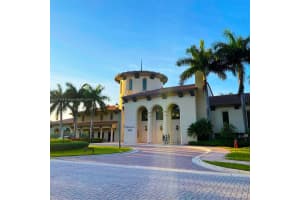 2925 NW 126th Ave Apt 321-1, Sunrise, FL 33323, Sold 07/29/24