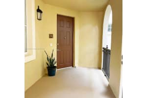2925 NW 126th Ave Apt 321-1, Sunrise, FL 33323, Sold 07/29/24