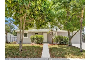 4110 SW 31st Dr, West Park, FL 33023, Sold 11/14/24