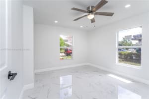 2800 NW 15th St, Fort Lauderdale, FL 33311, Sold 12/30/24