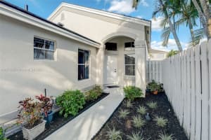 919 Stanton Dr, Weston, FL 33326, Sold 06/28/24