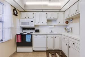 1020 Country Club Dr APT 405, Margate, FL 33063, Sold 06/26/24