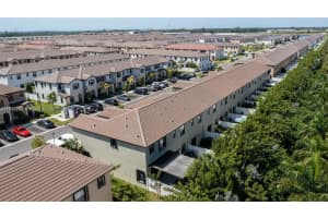 10581 W 32nd Ln 173 008, Hialeah, FL 33018, Sold 06/20/24