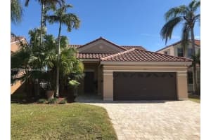 820 Falling Water Rd, Weston, FL 33326, Sold 06/20/24