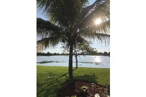 820 Falling Water Rd, Weston, FL 33326, Sold 06/20/24