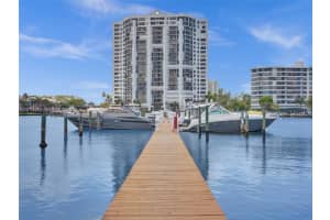 2665 Parkview Dr S, Hallandale Beach, FL 33009, Sold 03/25/25