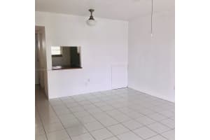 2880 NE 203rd St APT 33, Aventura, FL 33180, Sold 06/19/24