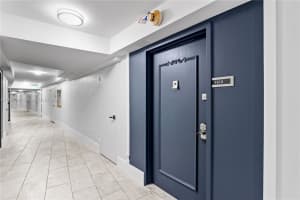 6039 Collins Ave APT 1610, Miami Beach, FL 33140, Sold 09/13/24